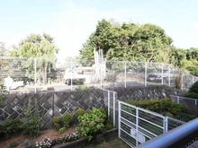 【東京都/町田市玉川学園】アデニウム玉川学園 眺望：バルコニーから