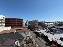 【神奈川県/横浜市保土ケ谷区天王町】天王町ダイヤモンドマンション 眺望：キッチン横窓から