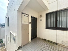 【神奈川県/横浜市保土ケ谷区釜台町】ルネ上星川 2号棟 玄関