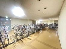 【神奈川県/横浜市西区みなとみらい】M.M.TOWERS the East 駐輪場