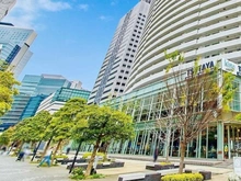 【神奈川県/横浜市西区みなとみらい】ブルーハーバータワーみなとみらい グランモール公園（現地より約850m）：