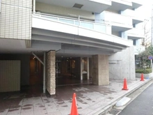 【神奈川県/横浜市神奈川区栄町】横浜ポートサイド・パーク エントランス