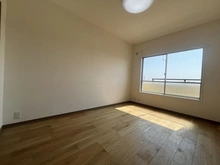 【神奈川県/横浜市保土ケ谷区峰沢町】ブルーハイツ三ツ沢台 洋室