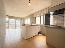 【神奈川県/横浜市港北区篠原北】オーク菊名マンション リビング・ダイニング