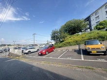 【神奈川県/横浜市神奈川区片倉】片倉台団地参街区11棟 駐車場