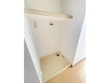 【神奈川県/横浜市西区岡野】志村マンション 洗濯機置き場
