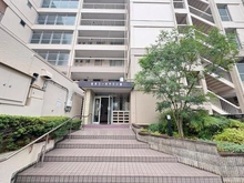 【神奈川県/横浜市港北区篠原町】篠原コーポラスB棟 アプローチ