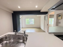 【神奈川県/横浜市南区南太田】ニューライフ南太田 キッチンからリビングダイニング望む