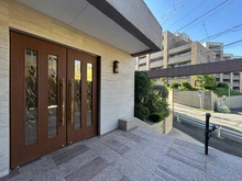 【神奈川県/横浜市西区南軽井沢】ラミアール南軽井沢 エントランス