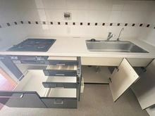 【神奈川県/横浜市中区山下町】横濱ディアタワー キッチン：収納