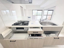 【神奈川県/横浜市神奈川区羽沢南】ライオンズマンション羽沢町第二 収納