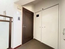 【神奈川県/横浜市保土ケ谷区岩井町】アーバンハイツ保土ヶ谷 玄関