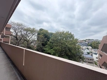 【神奈川県/横浜市神奈川区松見町】エクレール第二妙蓮寺 アプローチ