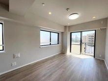 【神奈川県/横浜市西区北軽井沢】ル・グラン三ツ沢公園 リビング・ダイニング