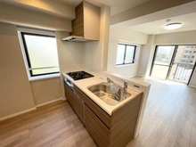 【神奈川県/横浜市西区北軽井沢】ル・グラン三ツ沢公園 キッチン