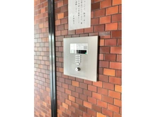 【神奈川県/横浜市西区平沼】ライオンズマンション平沼第六 エントランス：オートロック