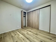 【神奈川県/横浜市神奈川区高島台】高島台センチュリーマンション 洋室：4.6帖