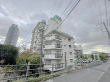 【神奈川県/横浜市神奈川区高島台】高島台センチュリーマンション 外観