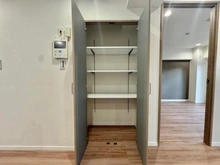 【神奈川県/横浜市西区宮ケ谷】三ツ沢ハイタウン 3号棟 収納：リビングダイニング付随