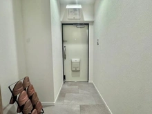 【神奈川県/横浜市西区宮ケ谷】三ツ沢ハイタウン 3号棟 玄関