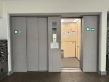 【神奈川県/横浜市西区宮ケ谷】三ツ沢ハイタウン 3号棟 共用施設：エレベーター