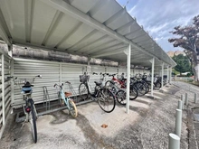 【神奈川県/横浜市西区宮ケ谷】三ツ沢ハイタウン 3号棟 駐輪場