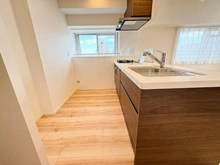 【神奈川県/横浜市保土ケ谷区釜台町】上星川ダイカンプラザ弐号館 LDK