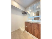 【神奈川県/横浜市保土ケ谷区釜台町】上星川ダイカンプラザ弐号館 洗面所