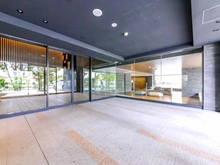 【神奈川県/横浜市神奈川区星野町】クリオレジダンス横濱ベイサイド エントランス