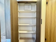 【神奈川県/横浜市港北区綱島西】ニックハイム綱島第6 収納：廊下