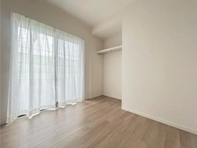 【神奈川県/横浜市金沢区能見台通】ベルシャトゥ能見台 洋室