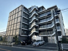 【神奈川県/横浜市神奈川区松見町】ブリシア横浜大口 外観