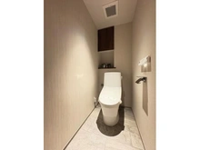 【神奈川県/横浜市神奈川区泉町】横浜市神奈川区泉町 中古マンション トイレ