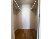 【神奈川県/横浜市西区みなとみらい】ブリリアグランデみなとみらい パークフロントタワー 収納：ウォークインクローゼット