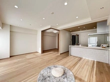 【神奈川県/横浜市神奈川区神之木町】横浜市神奈川区神之木町 中古マンション LDK：※家具調度品等は販売価格に含まれておりません