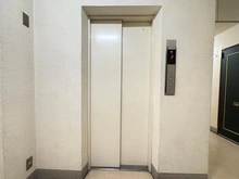 【神奈川県/横浜市神奈川区神之木町】横浜市神奈川区神之木町 中古マンション 共用部