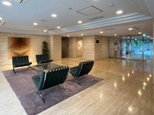 【東京都/町田市成瀬】エステ・スクエア成瀬 壱番館 エントランス