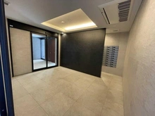 【神奈川県/横浜市神奈川区神之木台】ユニハイム横浜神之木台 エントランス