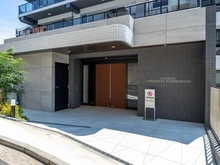 【神奈川県/横浜市神奈川区神之木台】ユニハイム横浜神之木台 アプローチ