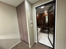 【神奈川県/横浜市西区花咲町】横浜MIDベースタワーレジデンス 洗面所