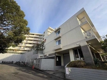 【神奈川県/横浜市神奈川区白幡南町】インペリアル東白楽ガーデンハウスA棟 外観