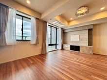 【神奈川県/横浜市神奈川区鶴屋町】THE YOKOHAMA FRONT TOWER リビング