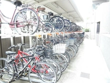 【神奈川県/横浜市西区戸部町】シャリエ横浜ベイグランデ 駐輪場