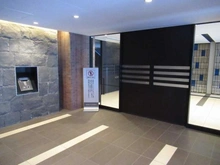 【神奈川県/横浜市西区紅葉ケ丘】横濱紅葉坂レジデンス 弐番館 エントランス