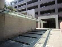 【神奈川県/横浜市西区老松町】アトラス野毛山 敷地内