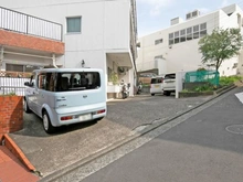 【神奈川県/横浜市神奈川区上反町】反町ステーションハイツ 敷地内