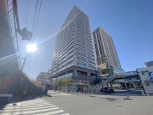 【神奈川県/横浜市神奈川区東神奈川】ブリリアタワー横浜東神奈川 外観