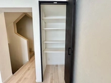 【神奈川県/横浜市保土ケ谷区瀬戸ケ谷町】ノブヒル・ホドガヤ 収納：リビング・ダイニング