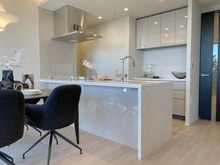 【神奈川県/横浜市神奈川区鶴屋町】THE　YOKOHAMA　FRONT　TOWER キッチン