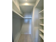 【神奈川県/横浜市神奈川区鶴屋町】THE　YOKOHAMA　FRONT　TOWER 収納